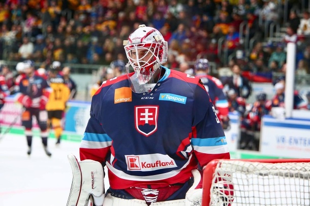 Mladý slovenský brankár Rybár podpísal zmluvu s mužstvom NHL