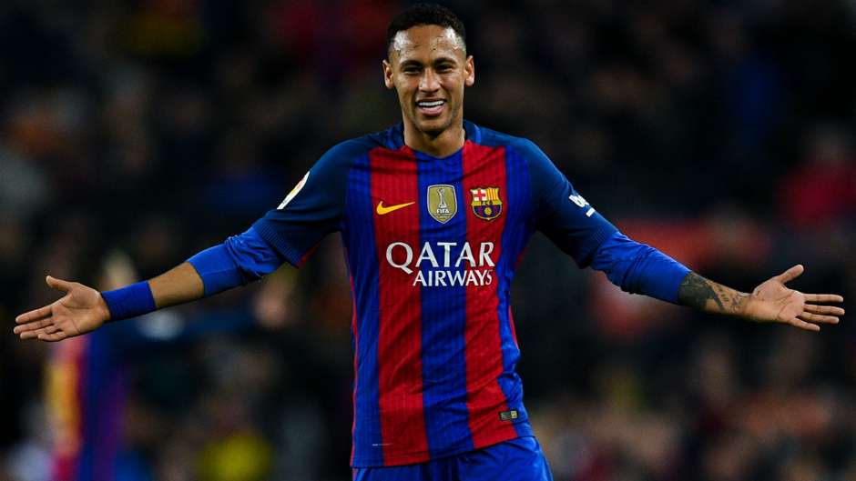 Neymar sa vracia v rámci hviezdnej výmeny do FC Barcelona!
